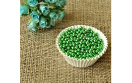 шарики  светло- зеленые, 5 мм, 20 грамм